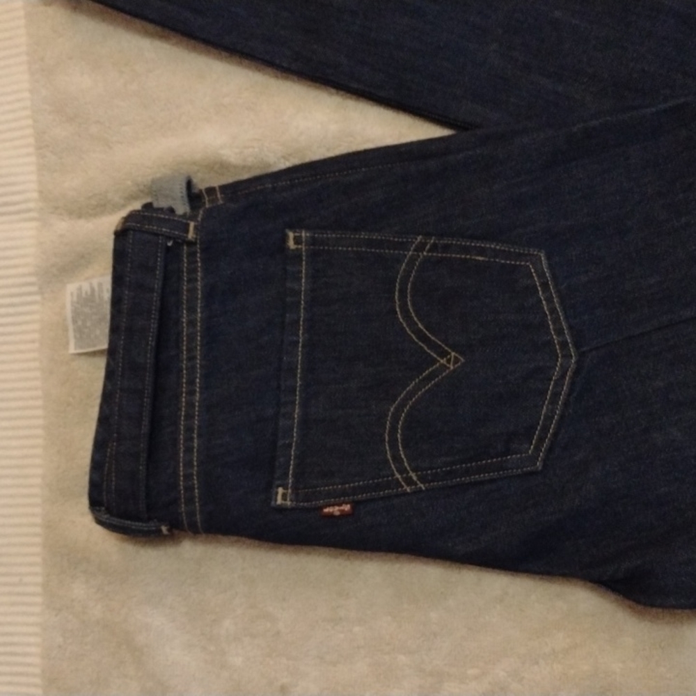 Levi's Jeans - Picture 13 of 16